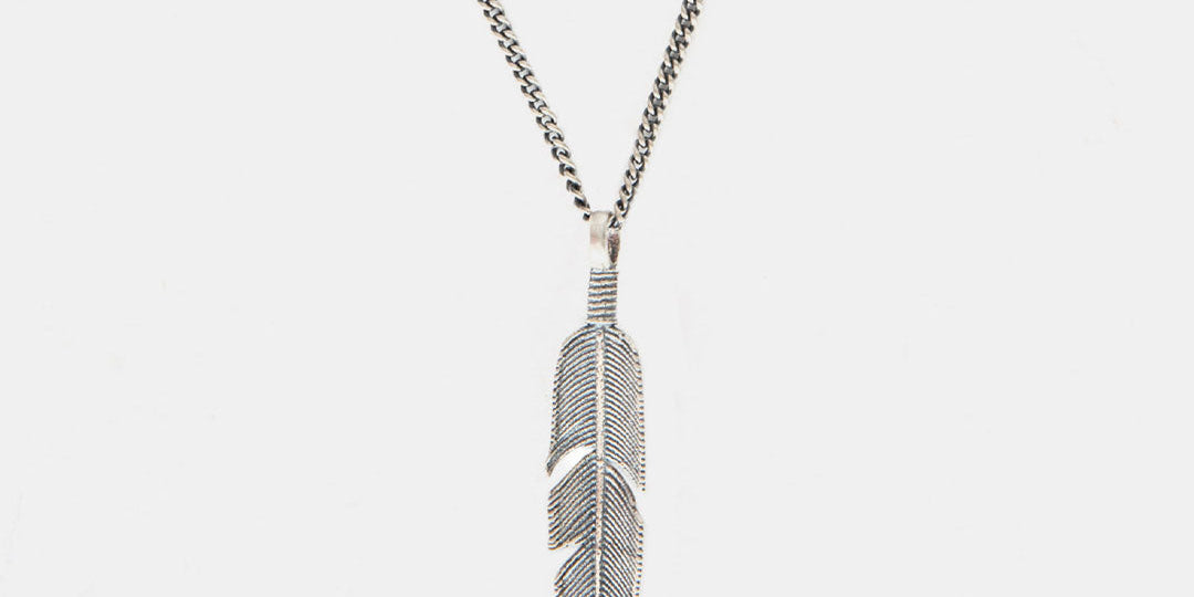 Silver-Ethereal-Feather-Necklace-Product-Shot-grey.jpg