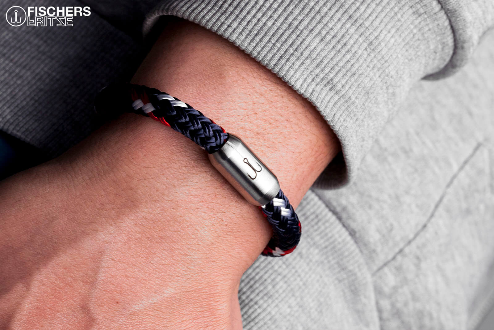 Mackerel Oskar - Navy Blue Red White
